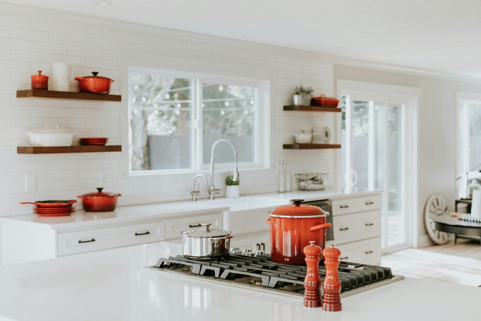 Professional kitchen deep cleaning service in Brisbane