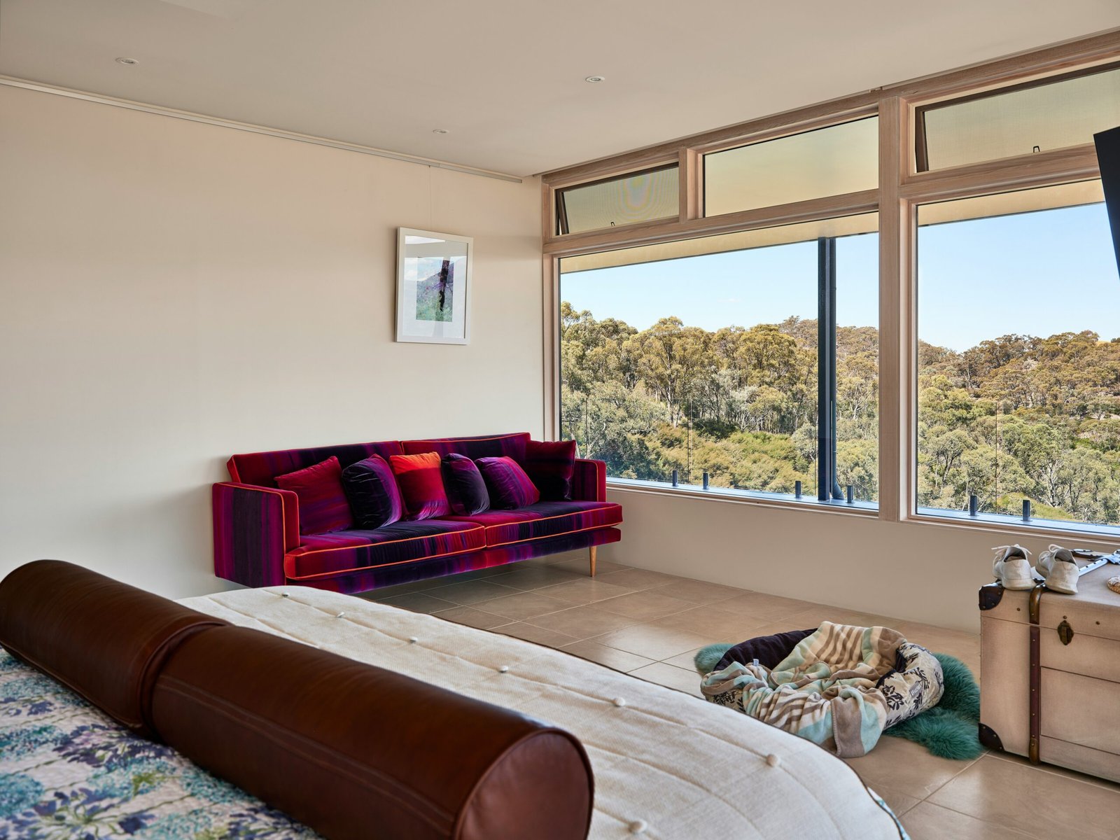 Professional bedroom and living areas cleaning in Brisbane